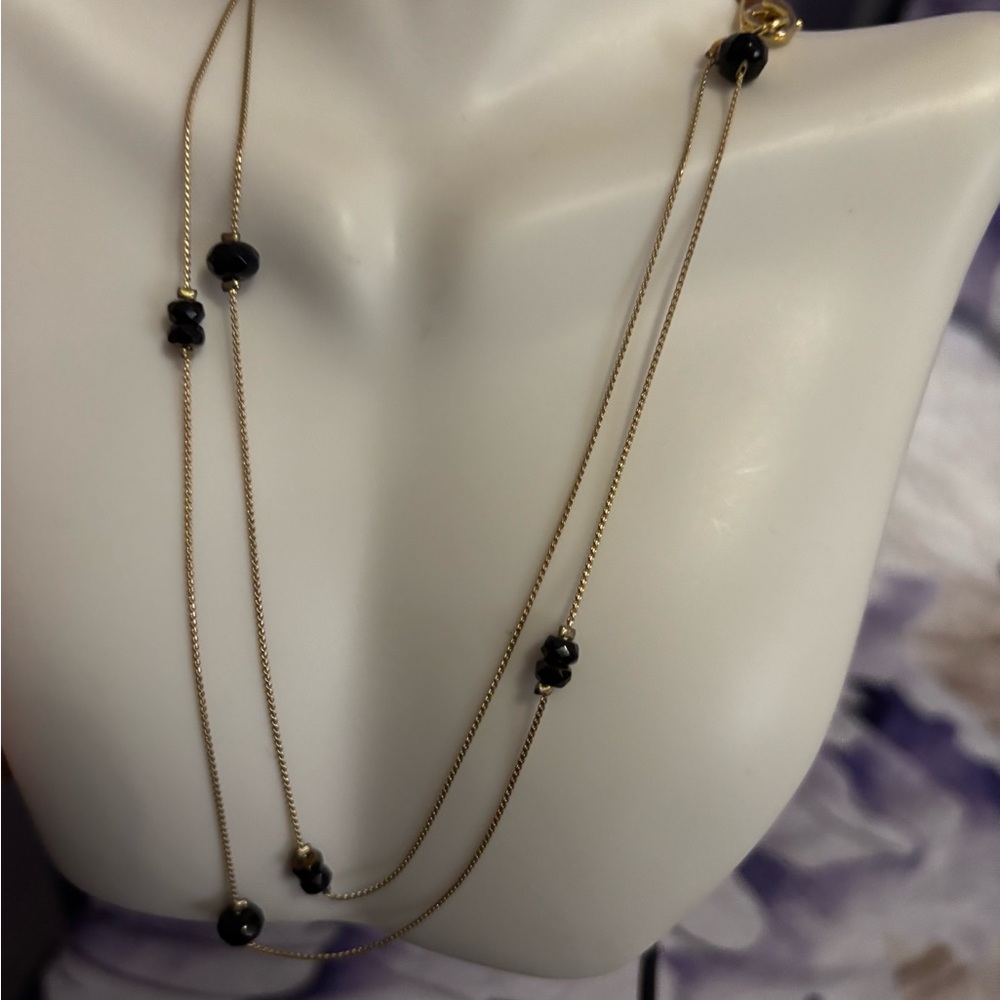 Elegant Black and Gold Necklace